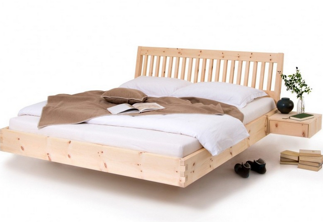 Metallfreie Betten in Lübeck aus Holz